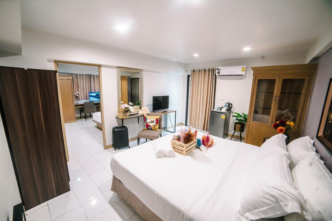 Platinum Villa Bangkok Exteriör bild