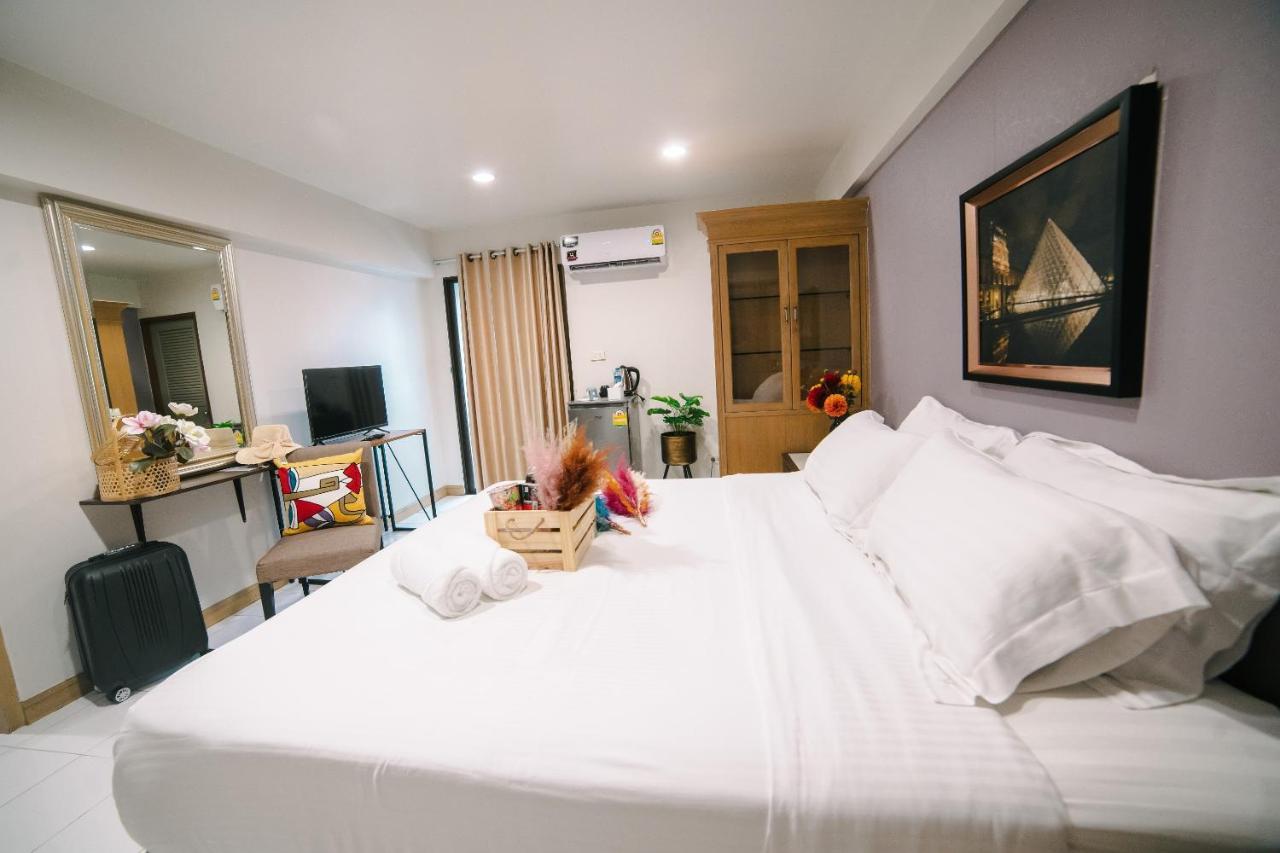Platinum Villa Bangkok Exteriör bild