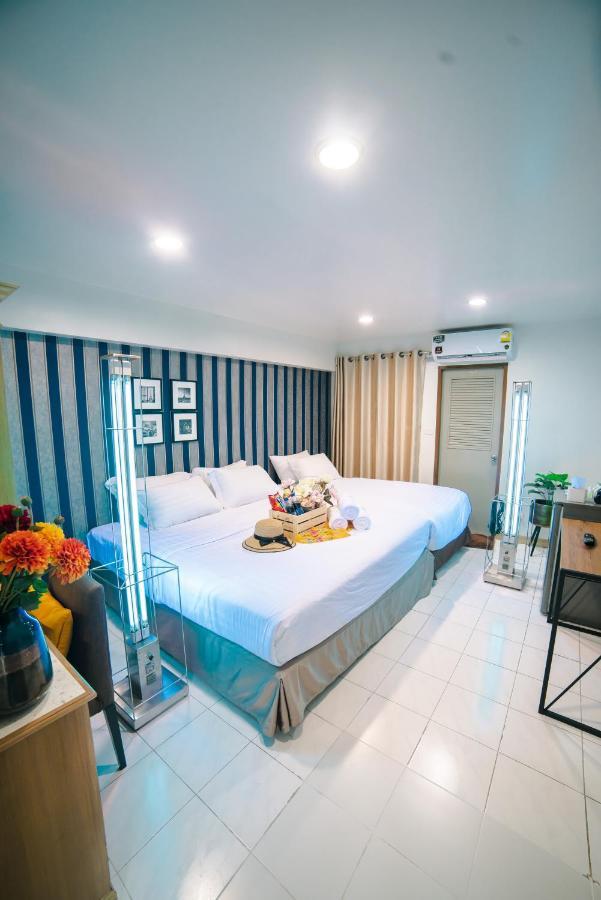 Platinum Villa Bangkok Exteriör bild