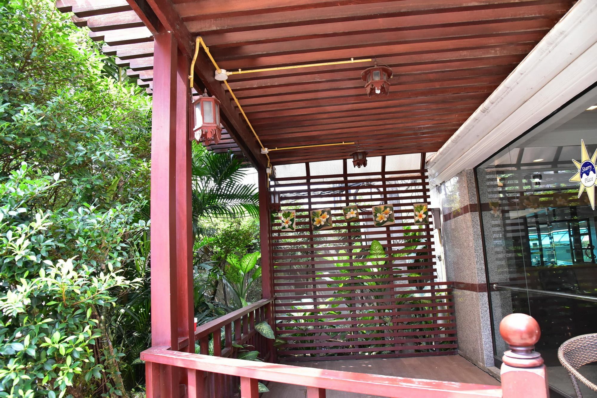 Platinum Villa Bangkok Exteriör bild