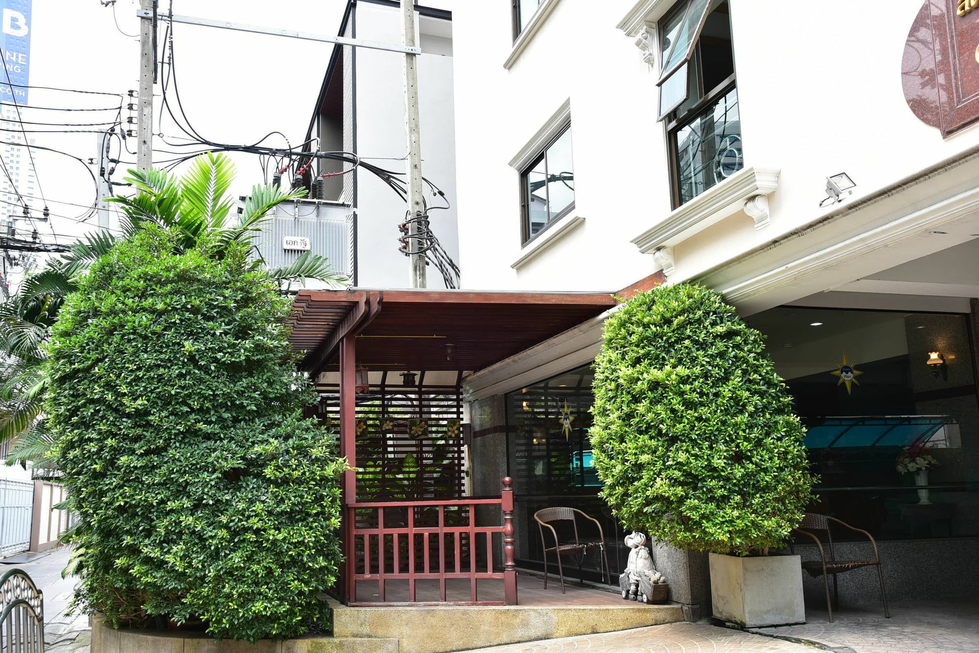 Platinum Villa Bangkok Exteriör bild
